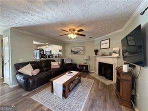 2104 Queen Anne Court Sandy Springs - 4