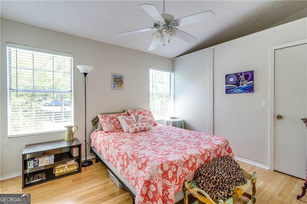 2104 Queen Anne Court Sandy Springs - 9