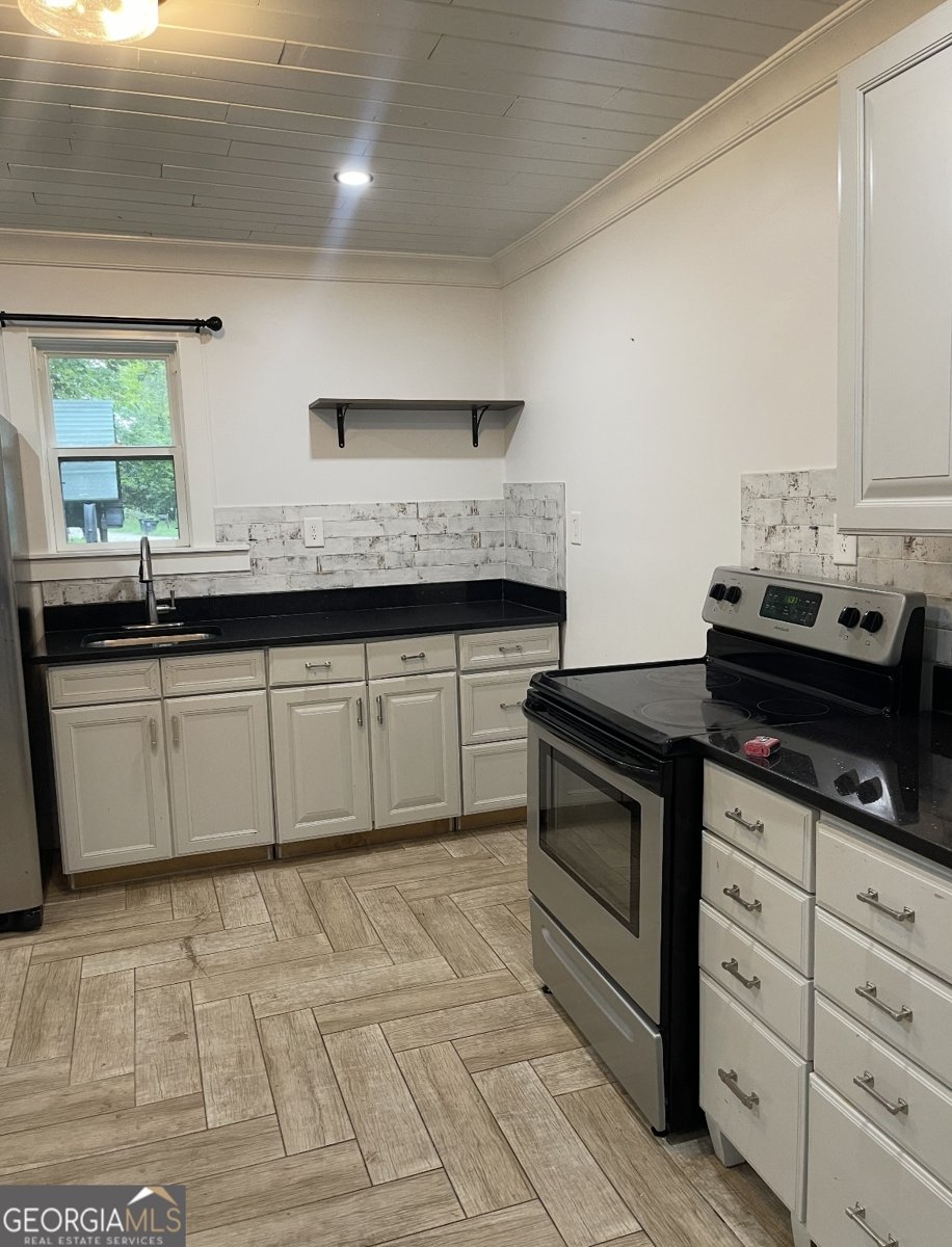 112 Hendry Street Union Point - 9