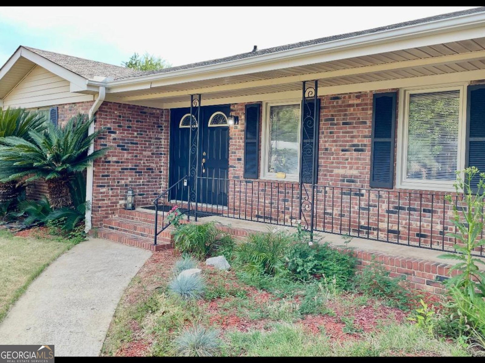 316 Meadowridge Drive Warner Robins - 1