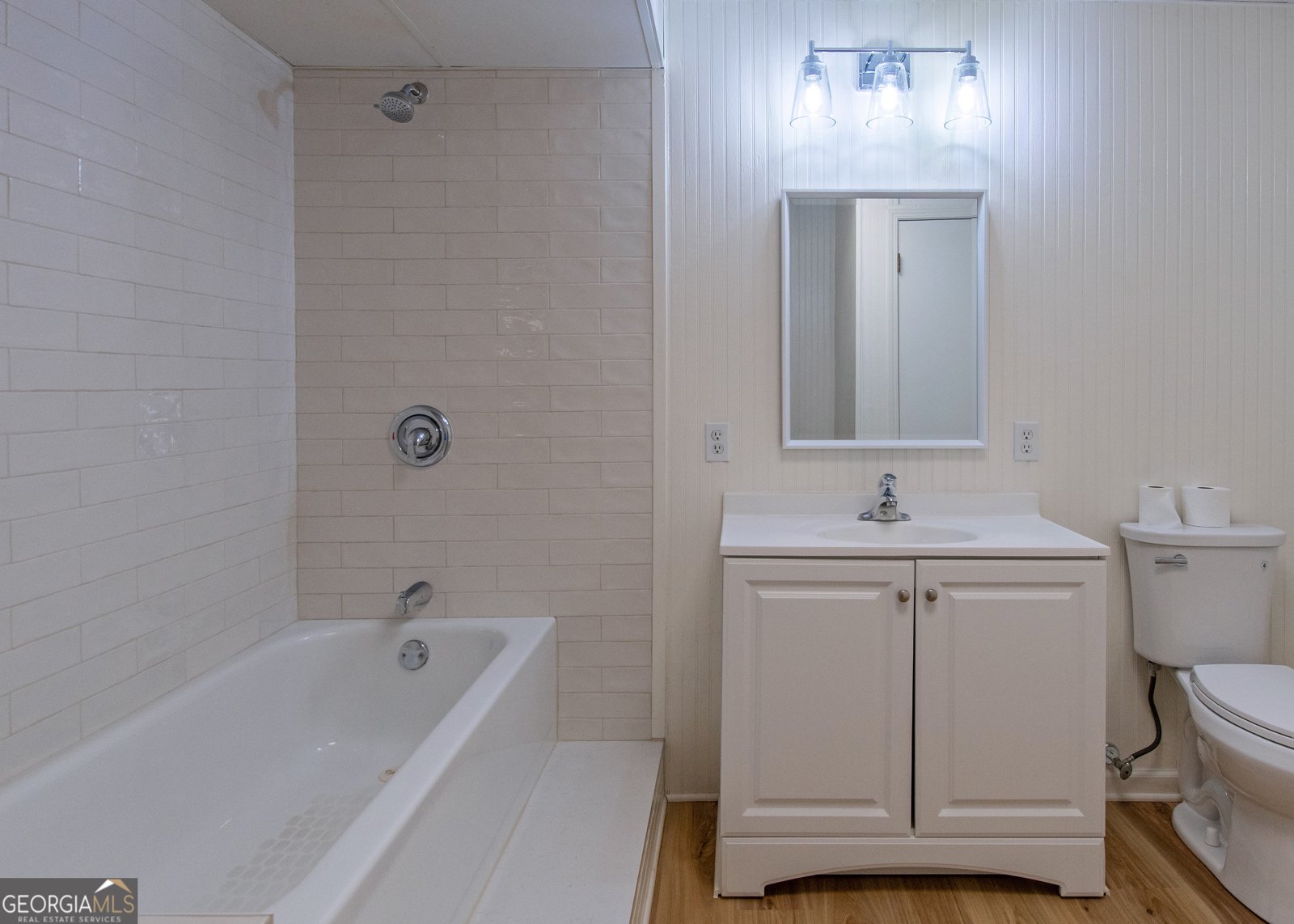 13819 Woolsey Road Hampton - 68