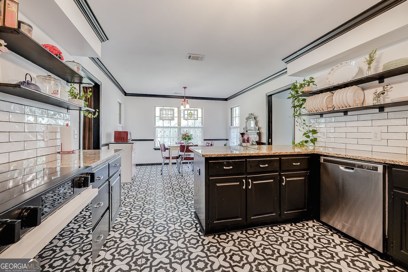 387 Sandhurst Drive Richmond Hill - 13