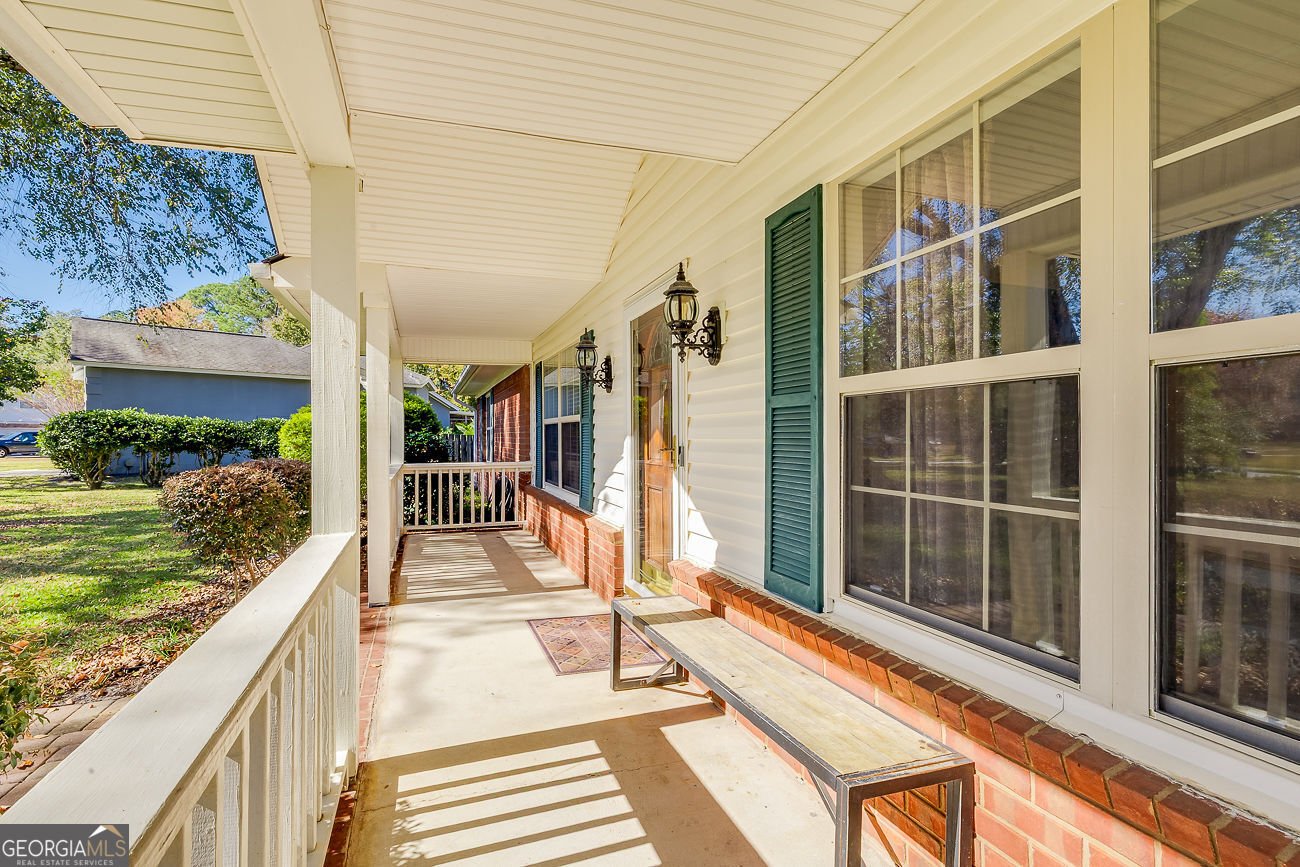 387 Sandhurst Drive Richmond Hill - 4