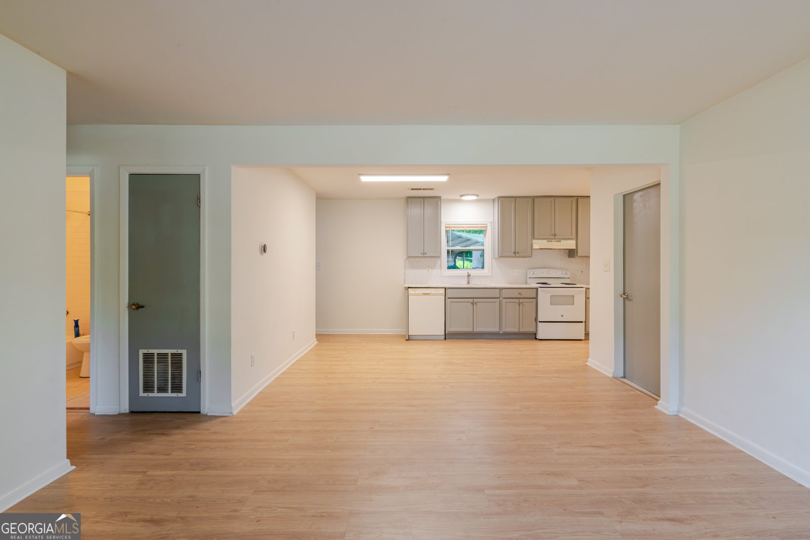 7064 Eunice Drive Riverdale - 17