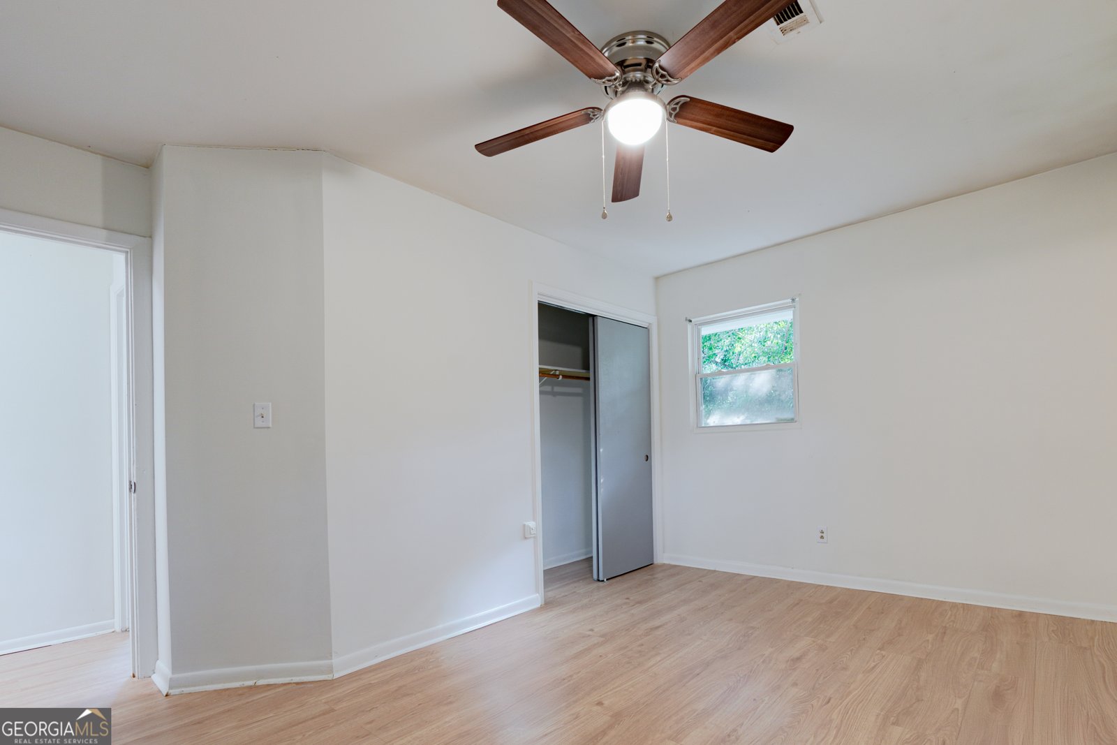 7064 Eunice Drive Riverdale - 4