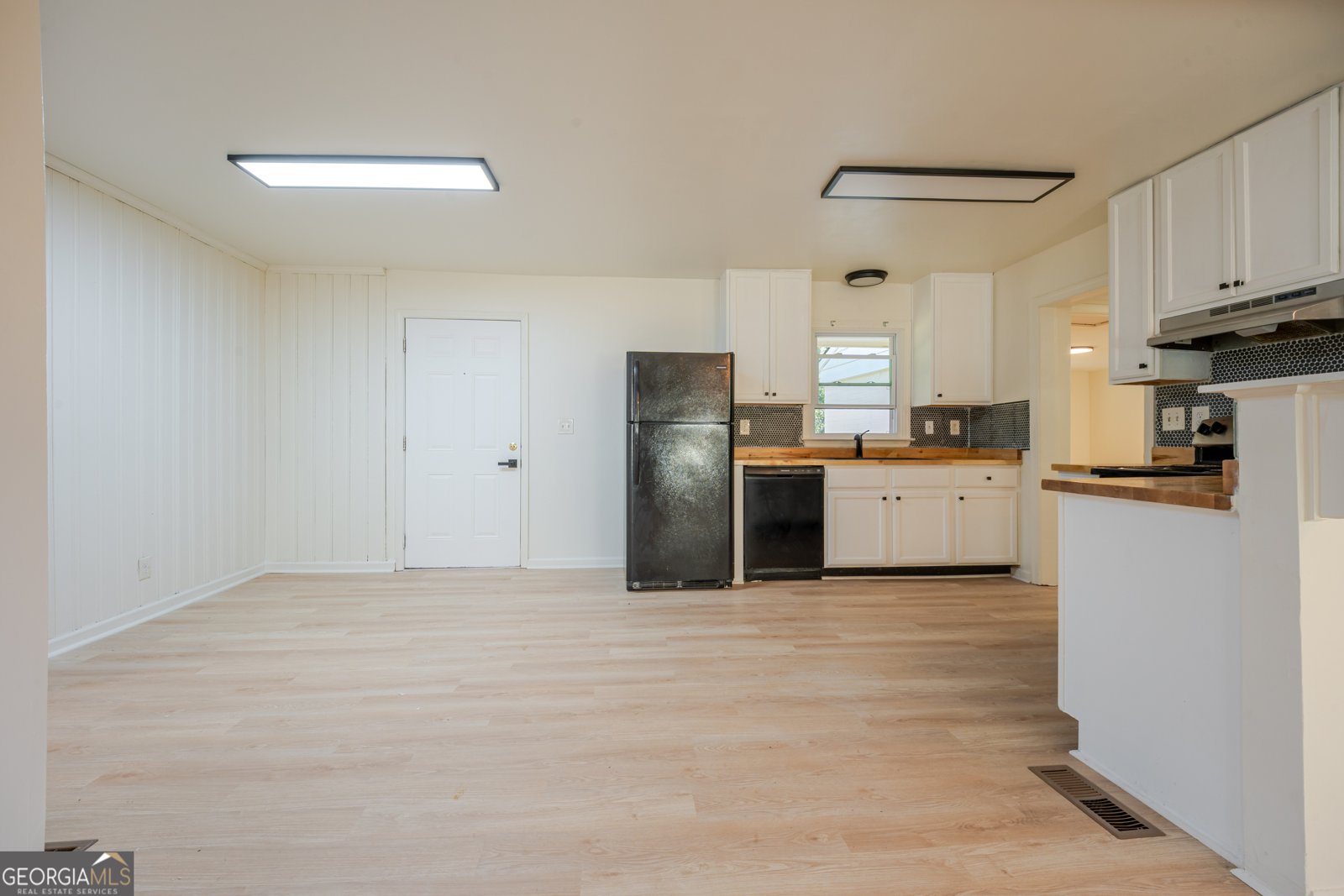 843 White Oak Drive Forest Park - 19