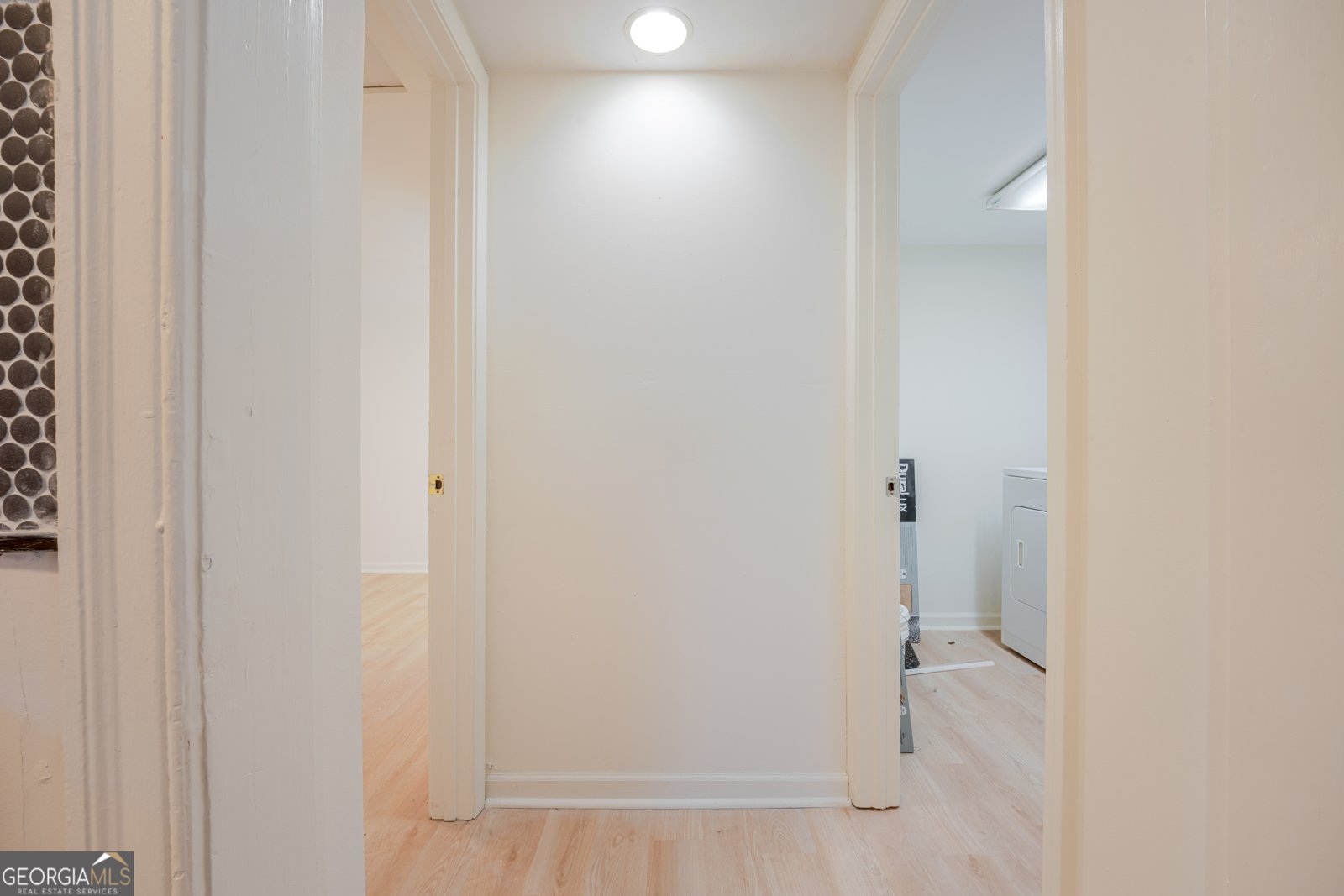 843 White Oak Drive Forest Park - 23