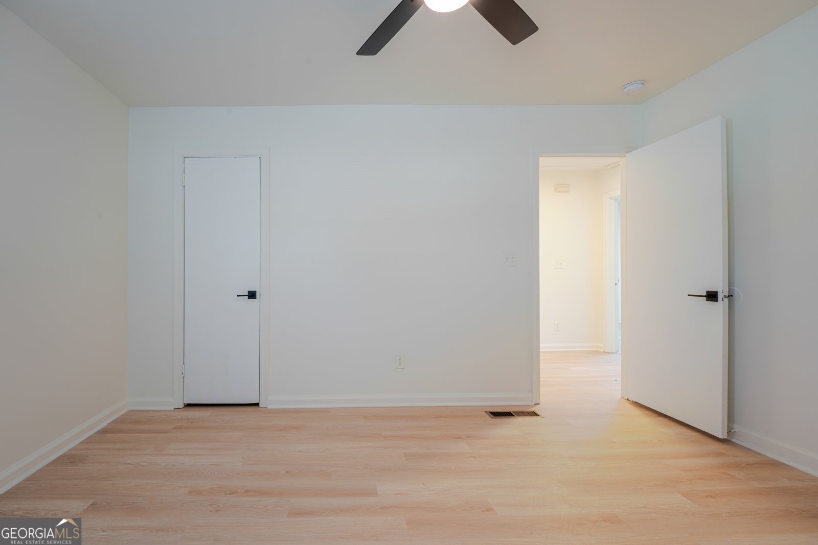 843 White Oak Drive Forest Park - 38