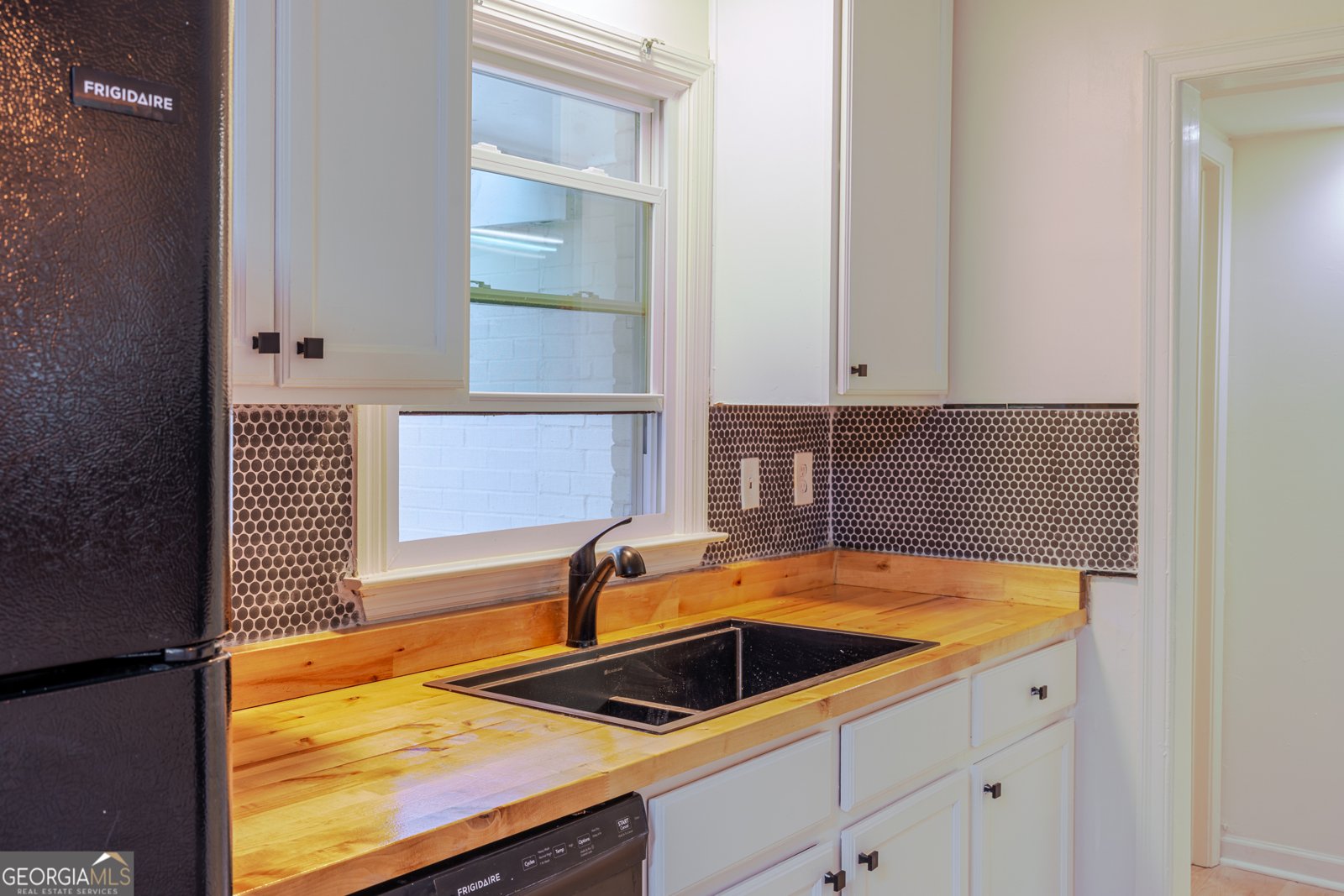 843 White Oak Drive Forest Park - 44