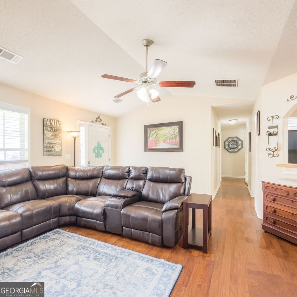 212 RAINBOW Lane Winder - 21