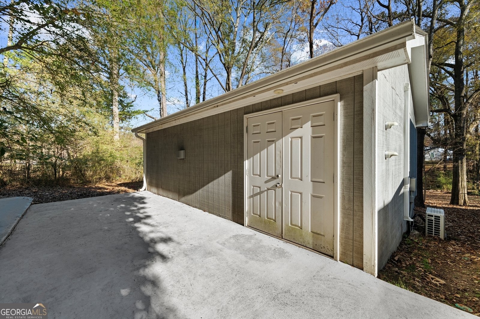2502 Wild Rose Circle Lawrenceville - 44
