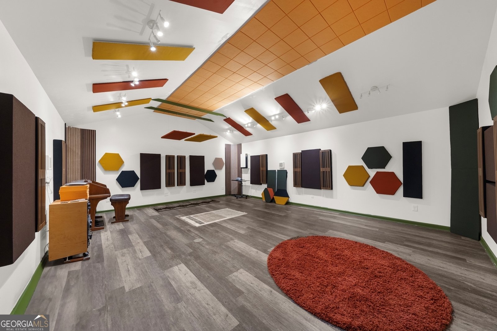 2502 Wild Rose Circle Lawrenceville - 45