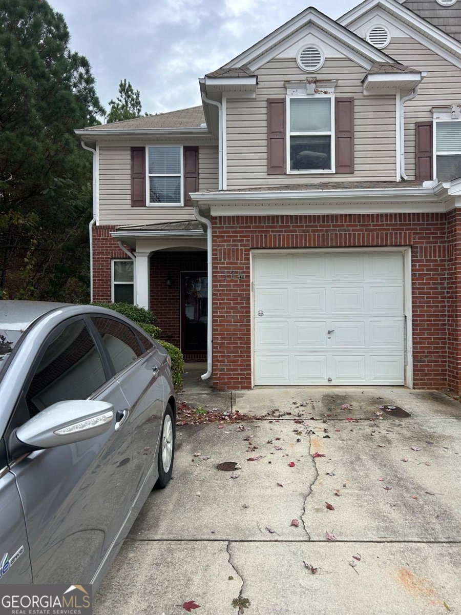 174 Ellis Drive Conyers - 1