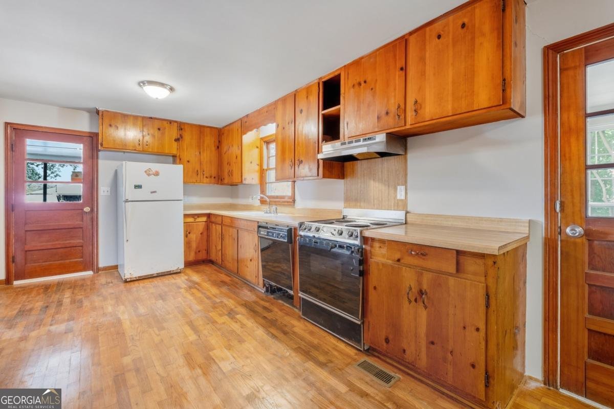 14 MITCHELL Circle Rome - 17