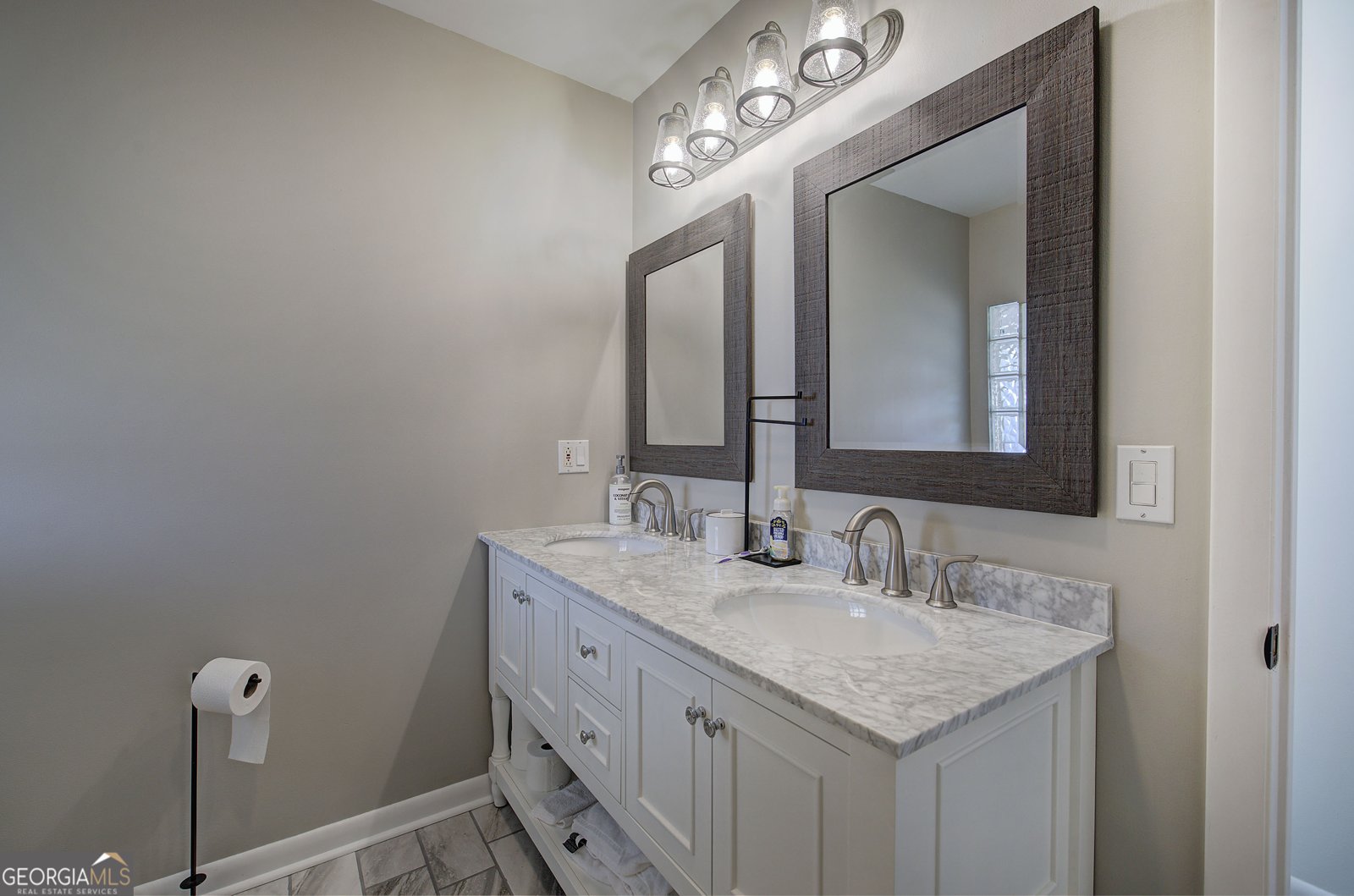 1004 County Road 146 Leesburg - 27