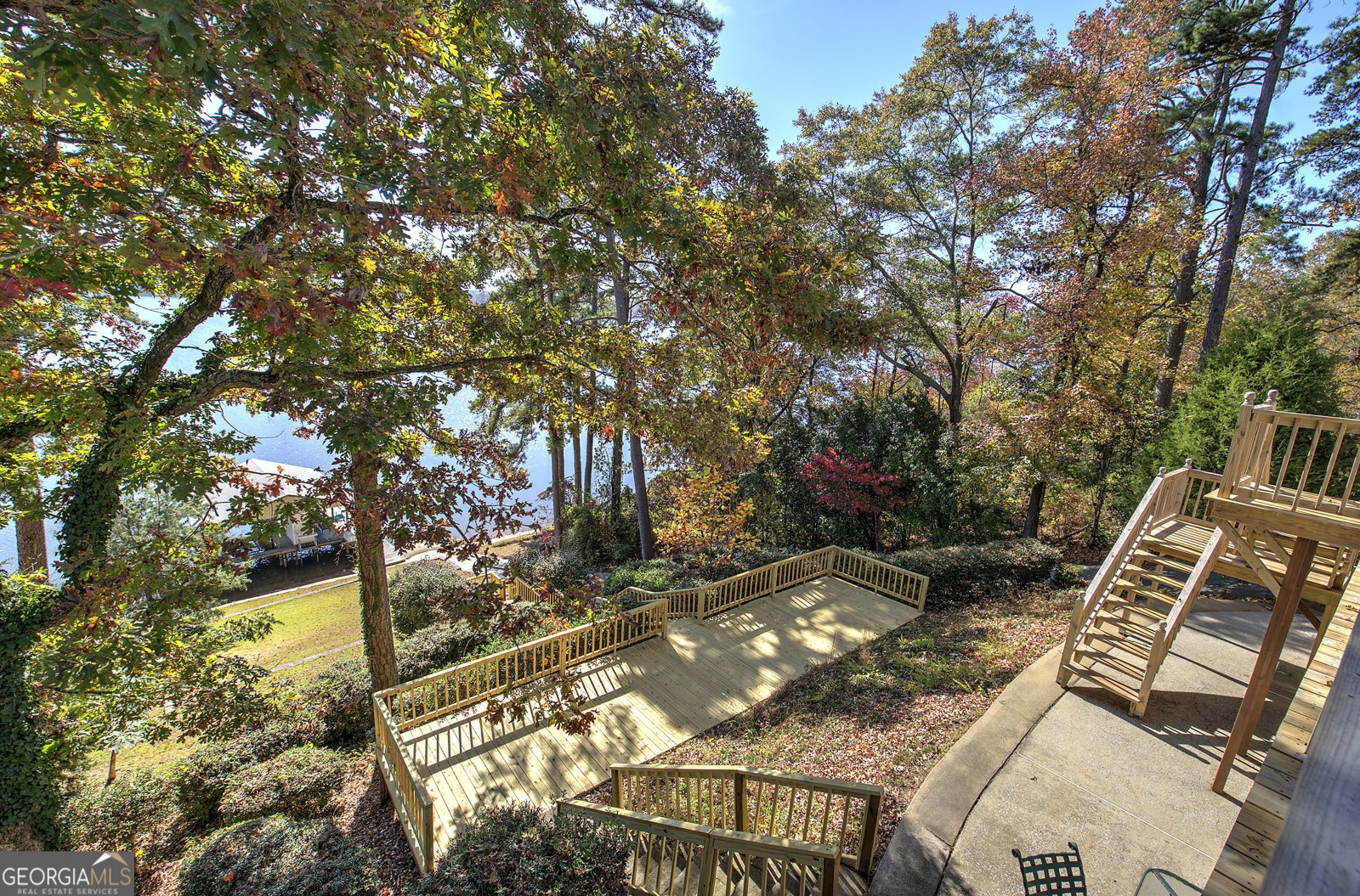 1004 County Road 146 Leesburg - 37