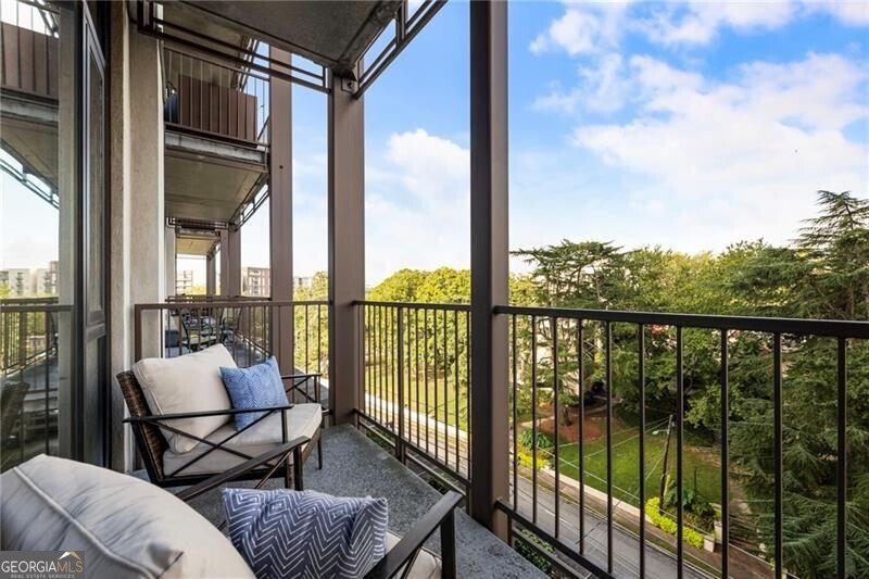 2233 Peachtree Road Atlanta - 22