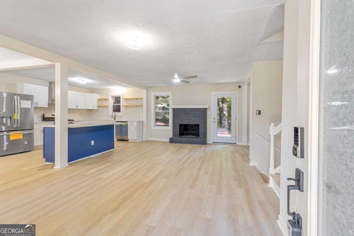 4922 Rock Springs Road Lithonia - 48