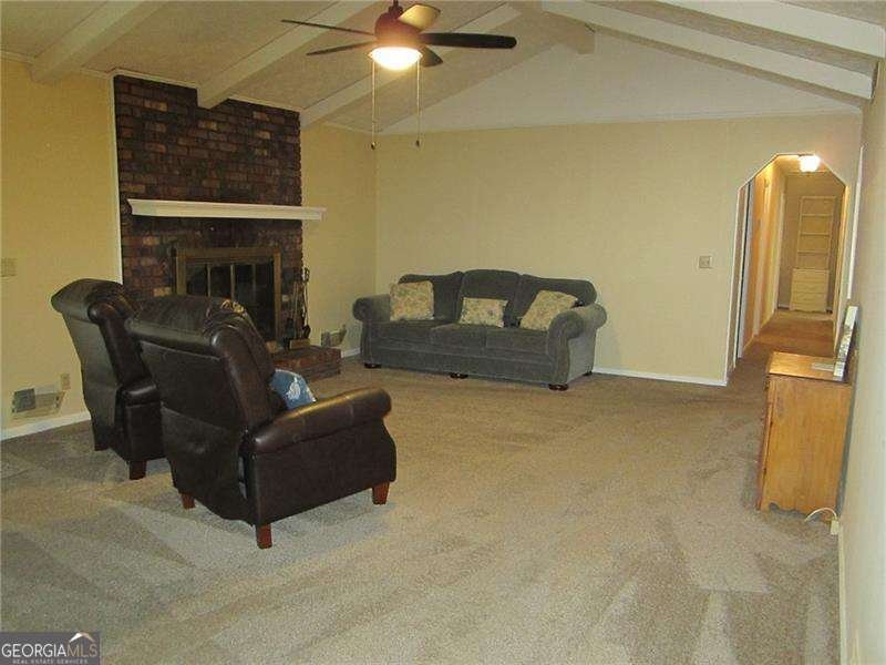 1611 Northwoods Drive Marietta - 4