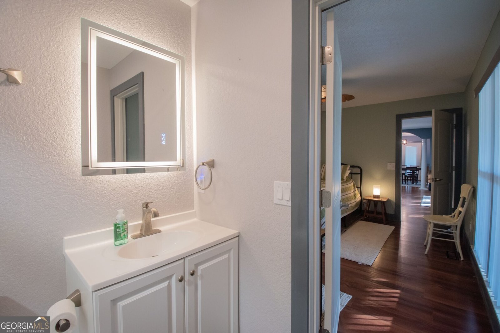 4818 Lovett Road Waycross - 27