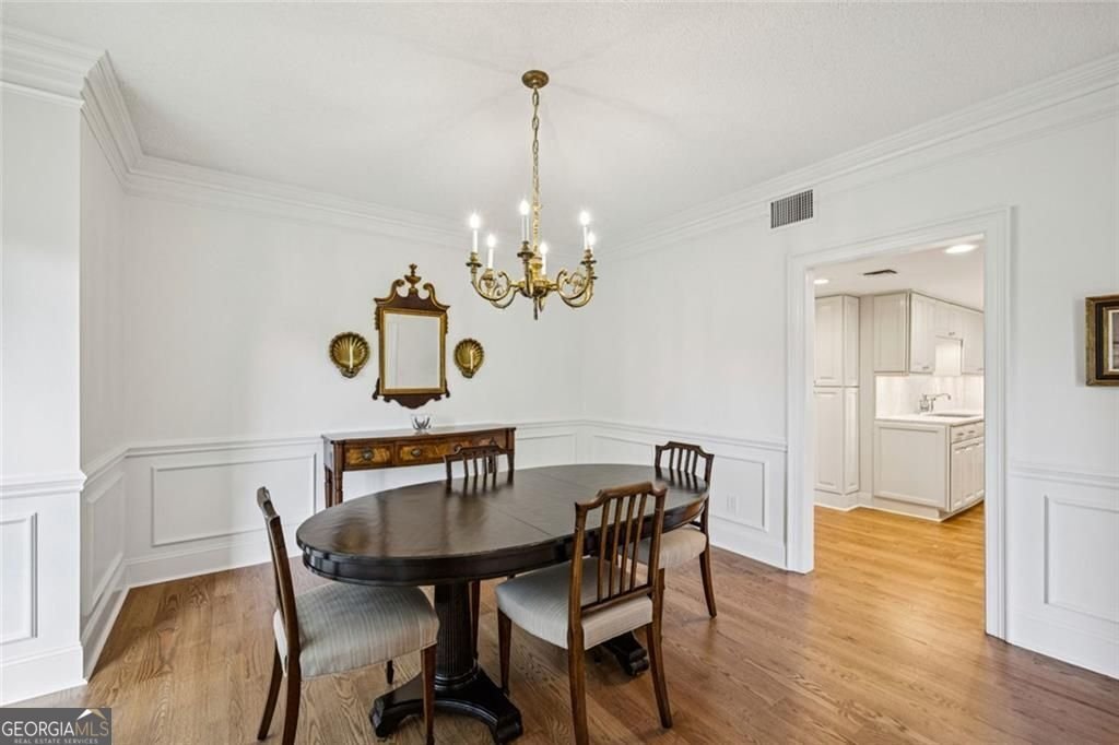 2765 Peachtree Road Atlanta - 10