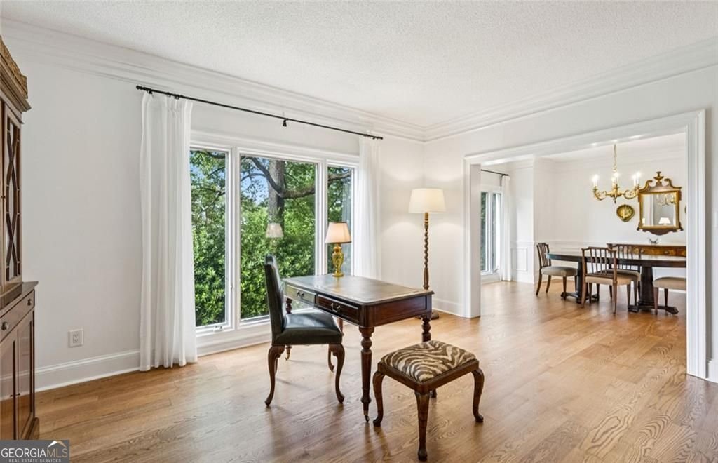 2765 Peachtree Road Atlanta - 14