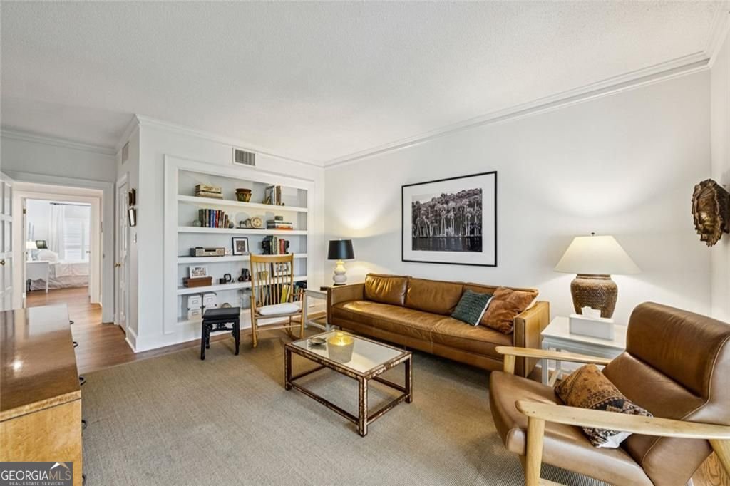 2765 Peachtree Road Atlanta - 17