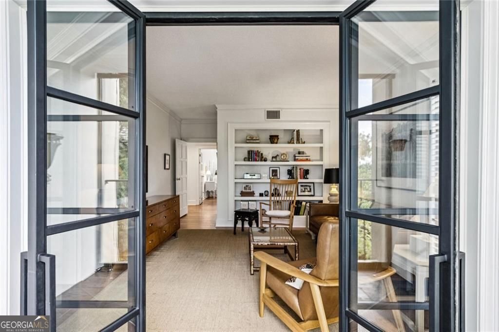 2765 Peachtree Road Atlanta - 19