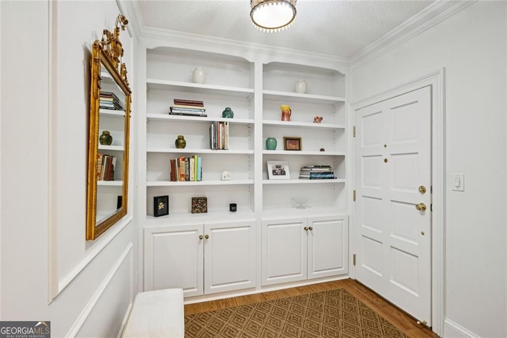 2765 Peachtree Road Atlanta - 31