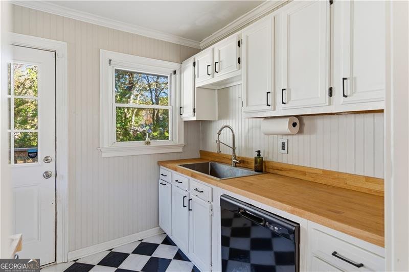 142 Woodbine Circle Atlanta - 14