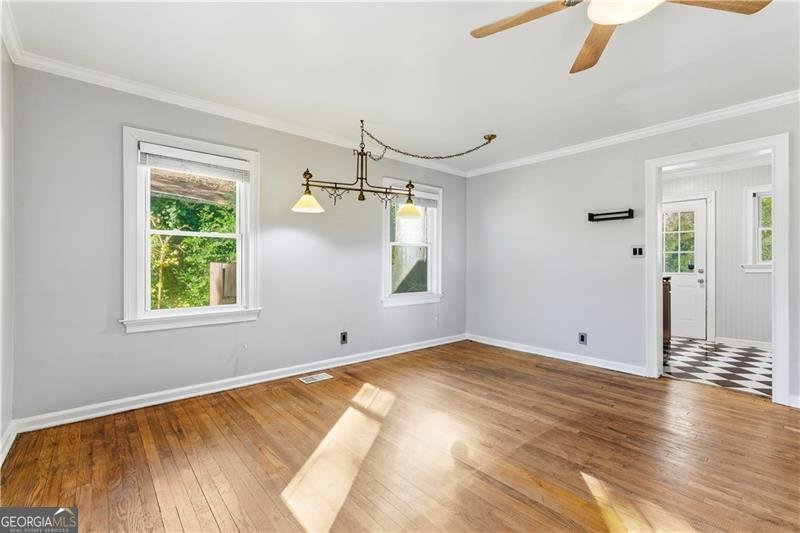 142 Woodbine Circle Atlanta - 3