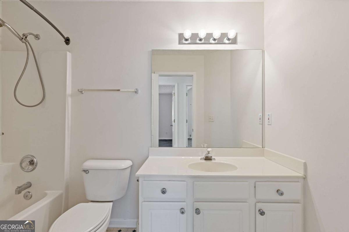 1102 Noble Oak Court Lawrenceville - 16