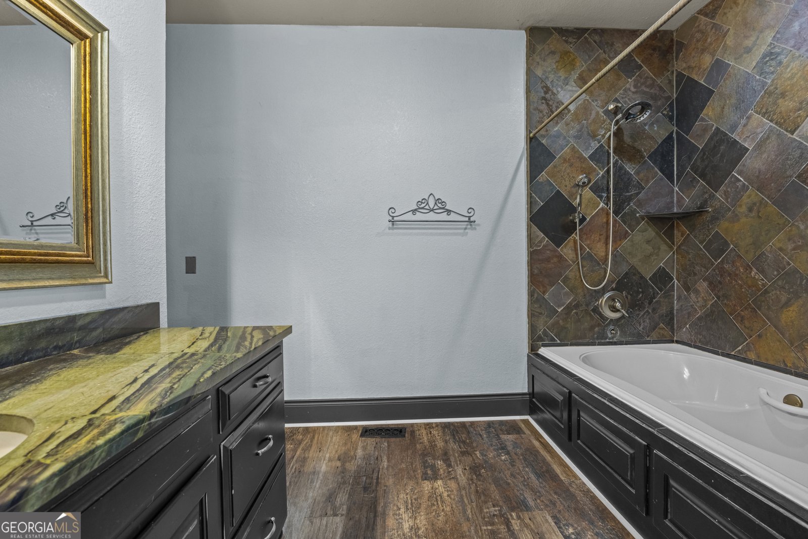 955 Collins Dudley Rd Danielsville - 14