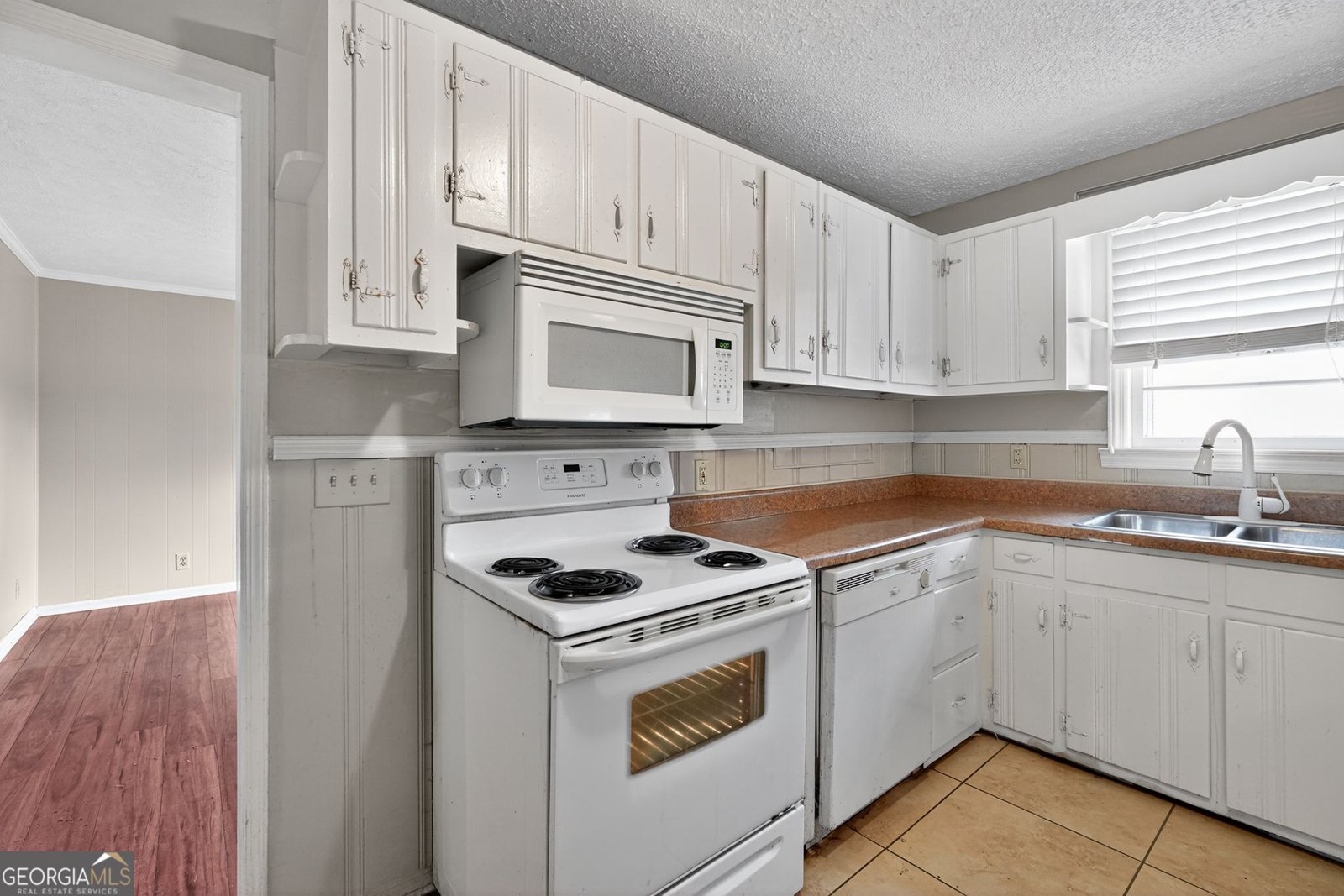 3002 Centerville Rosebud Road Snellville - 2