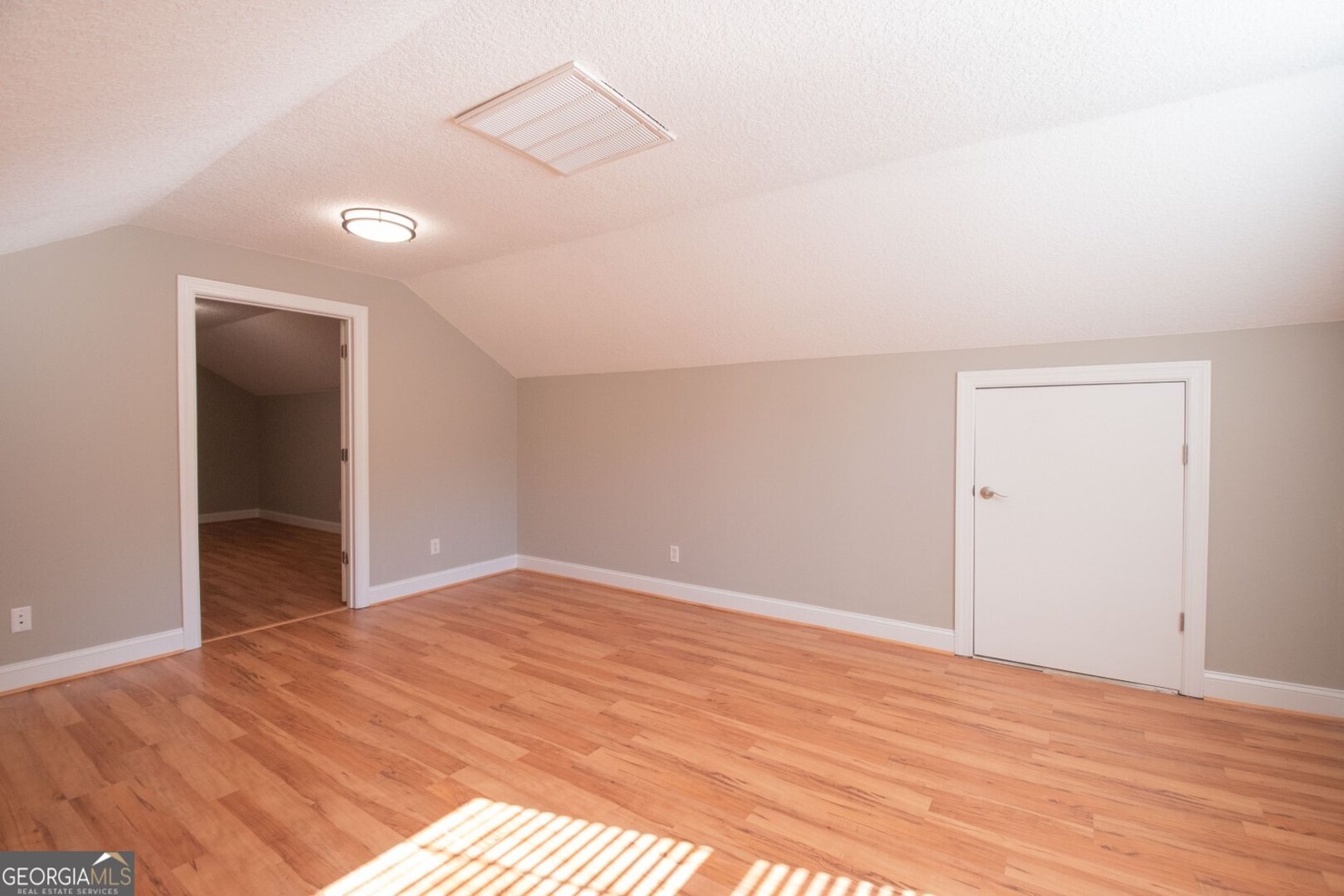 98 Josephs Court Kingsland - 34