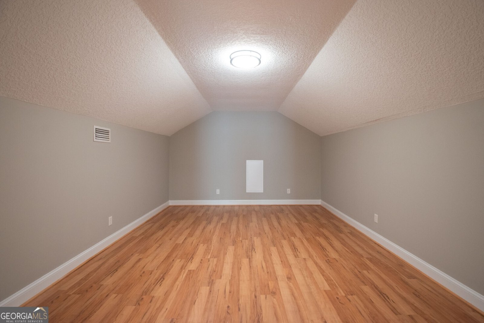 98 Josephs Court Kingsland - 36