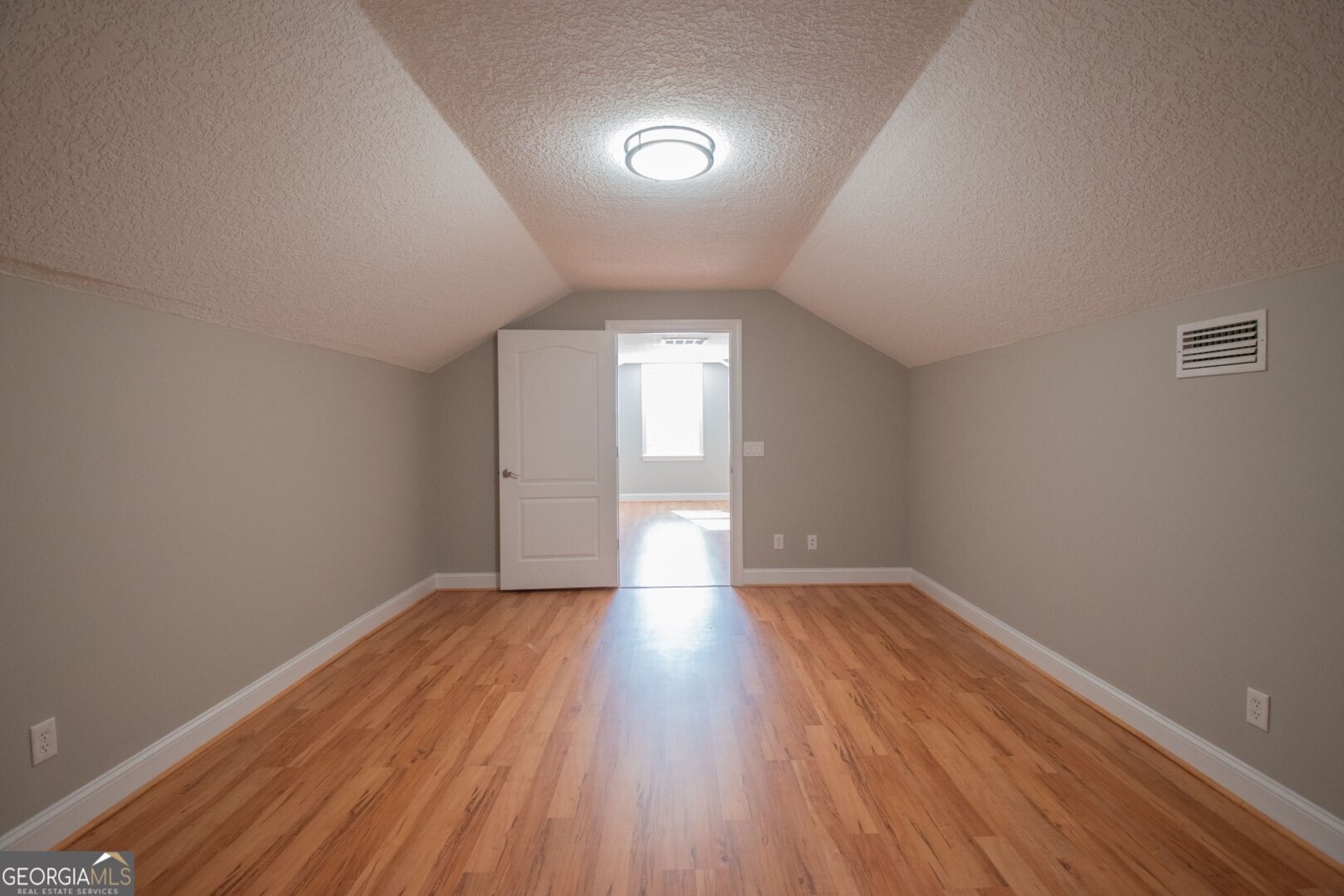 98 Josephs Court Kingsland - 37