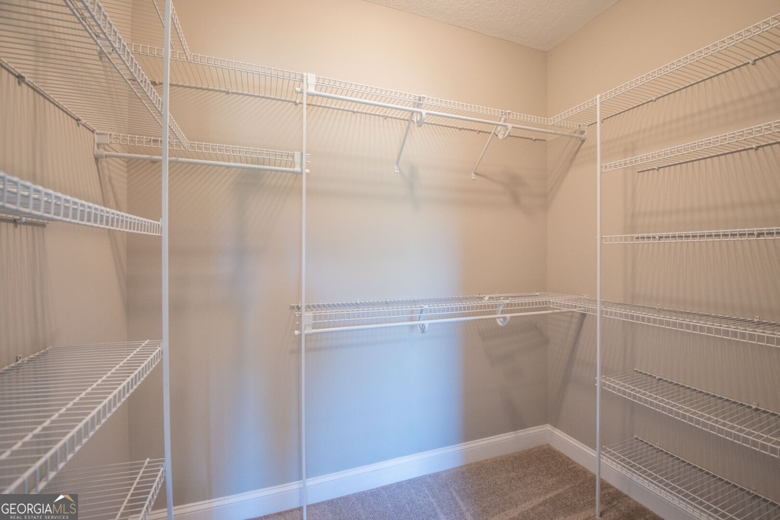 98 Josephs Court Kingsland - 52