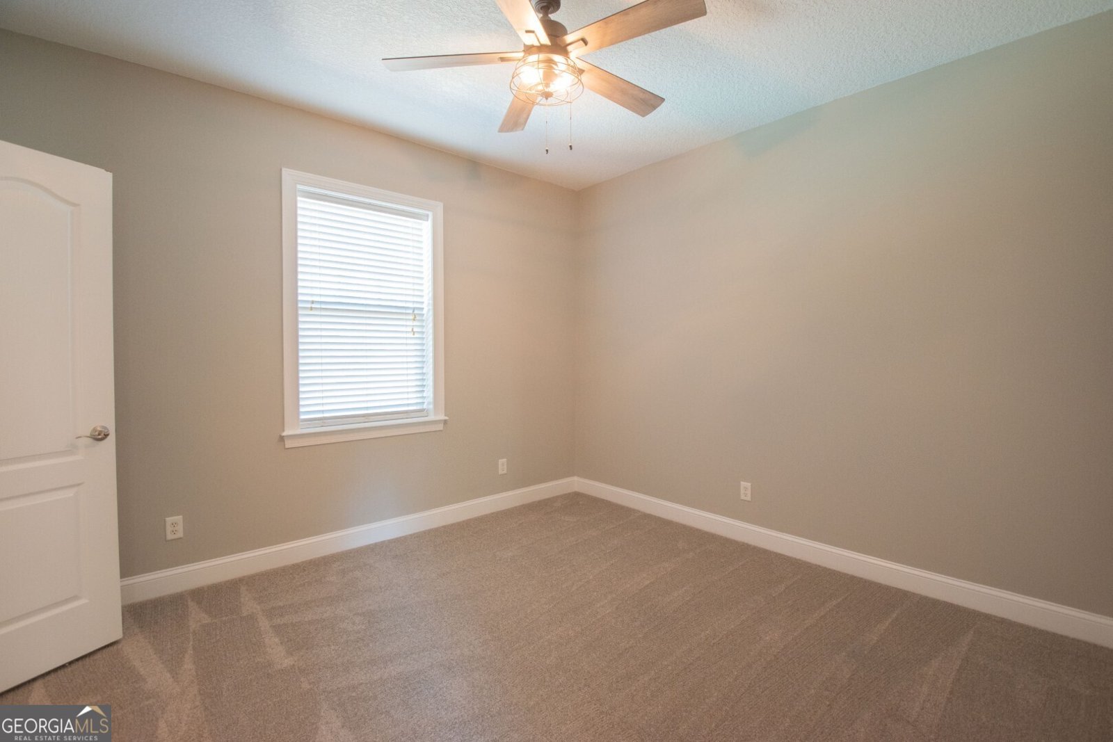 98 Josephs Court Kingsland - 54