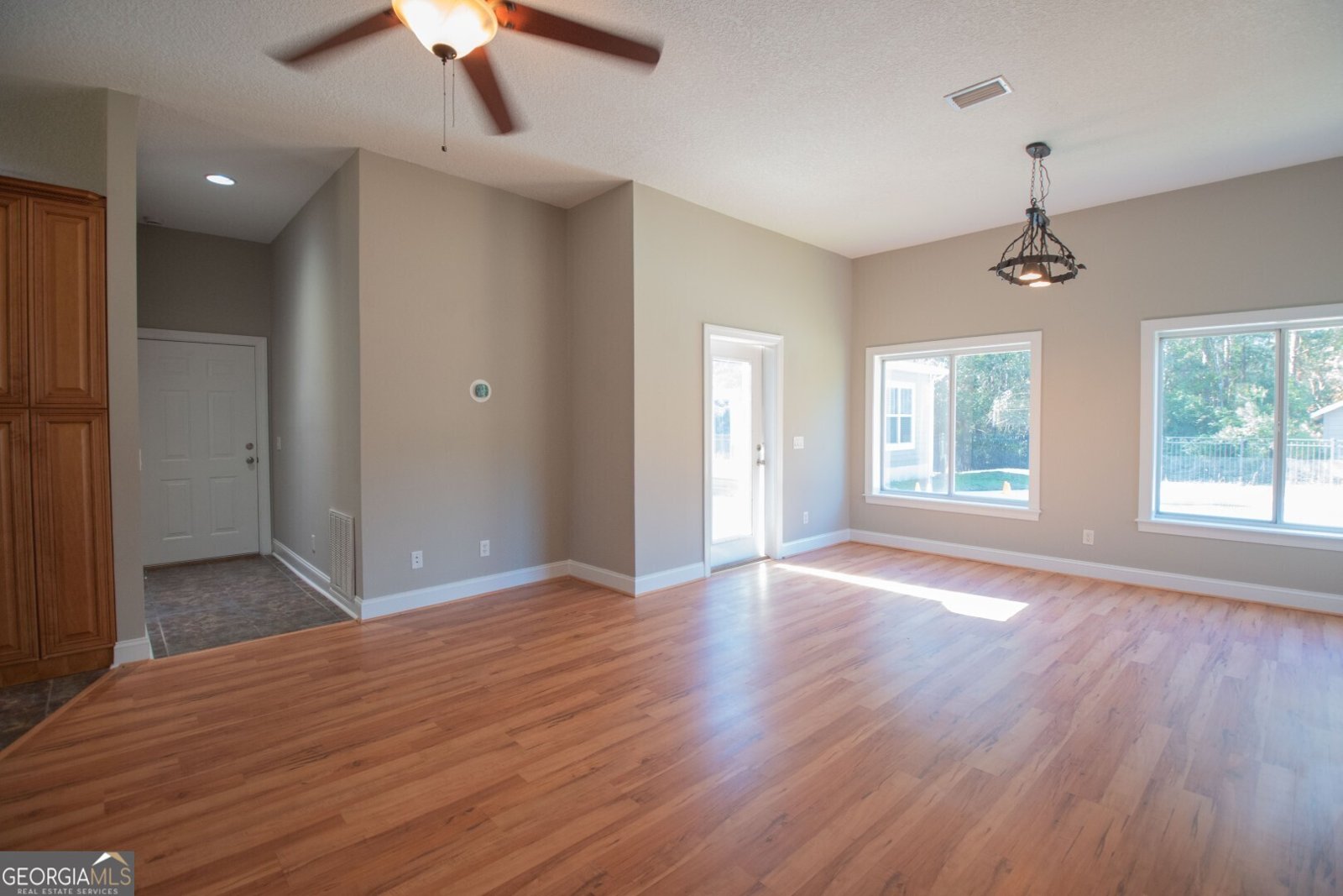 98 Josephs Court Kingsland - 74