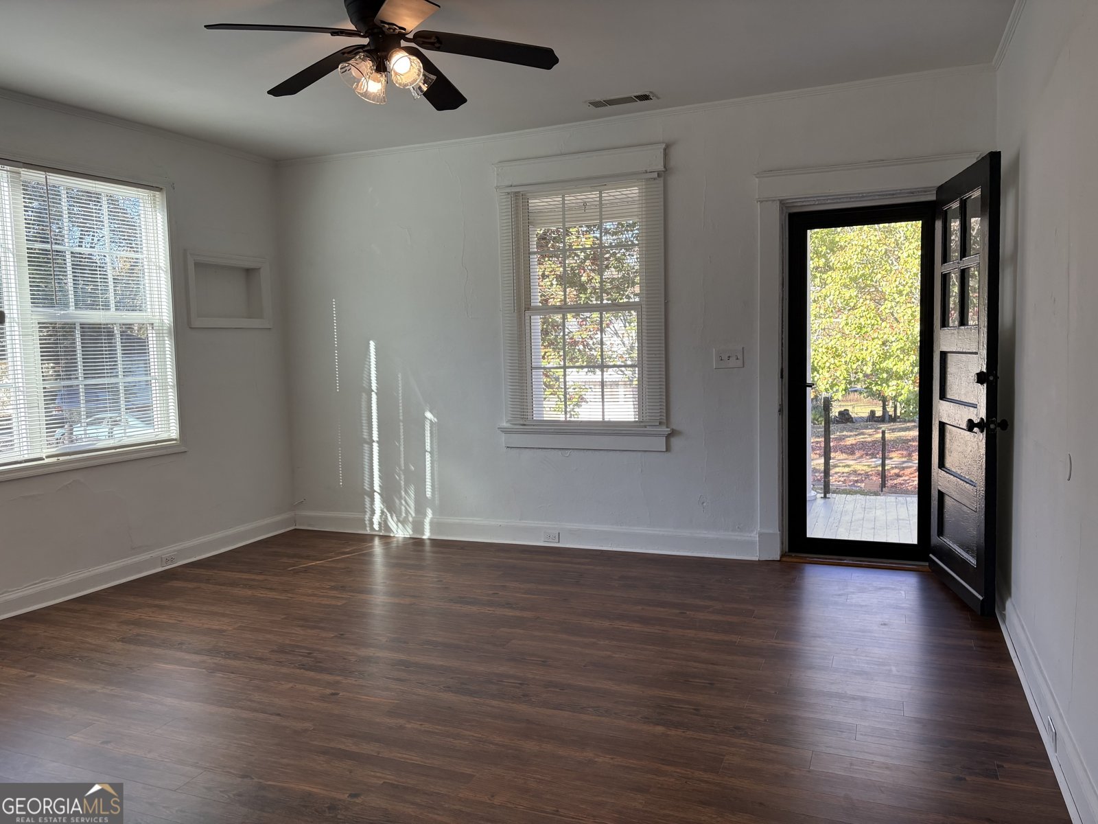 119 S Street Thomaston - 24