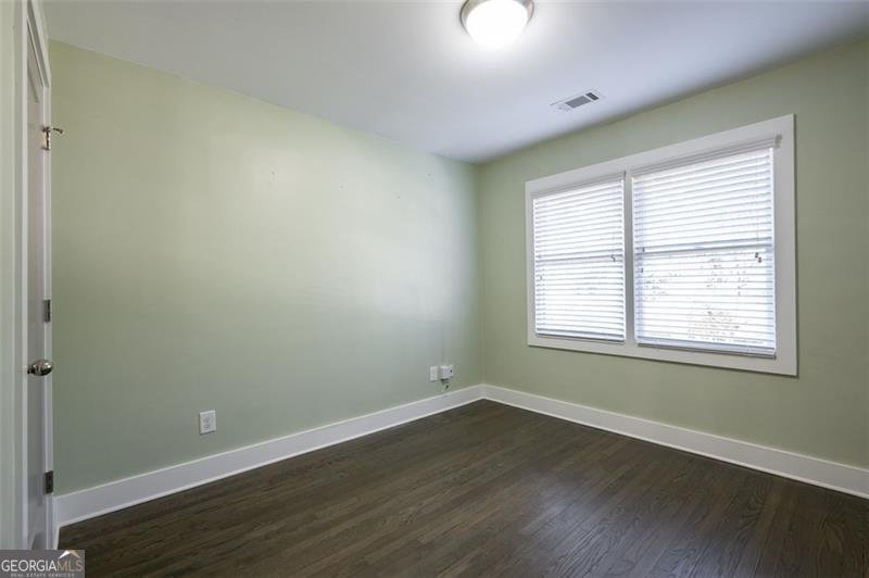 2212 Cloverdale Drive Atlanta - 17