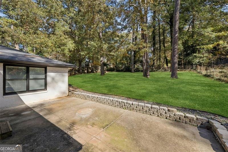 2212 Cloverdale Drive Atlanta - 21