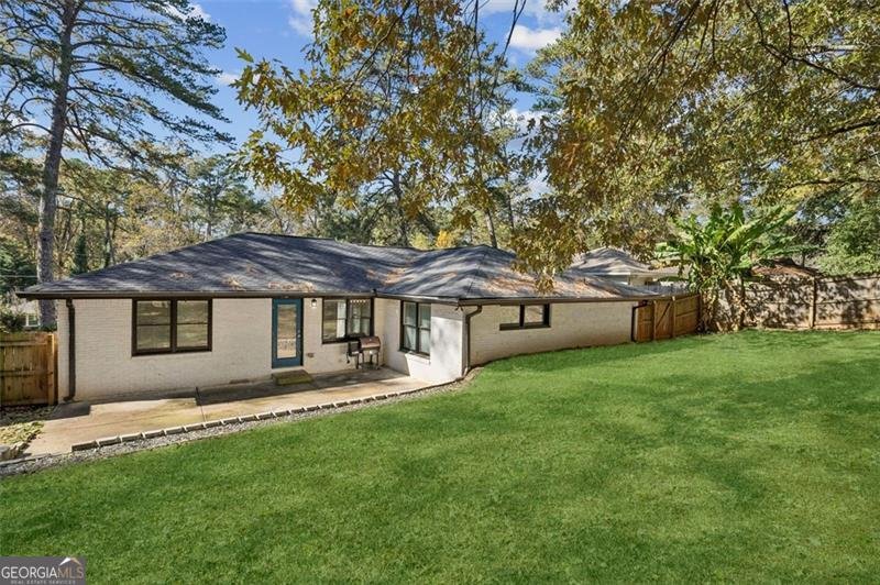 2212 Cloverdale Drive Atlanta - 22