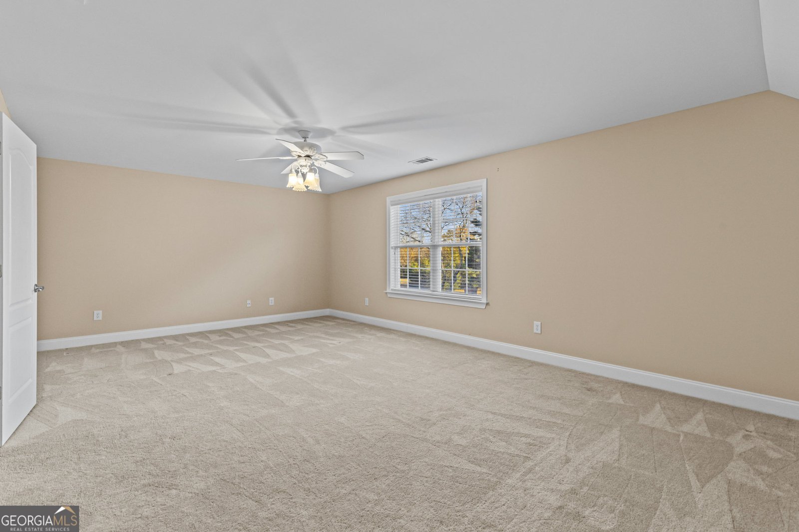 760 Windsor Place Circle Grayson - 39