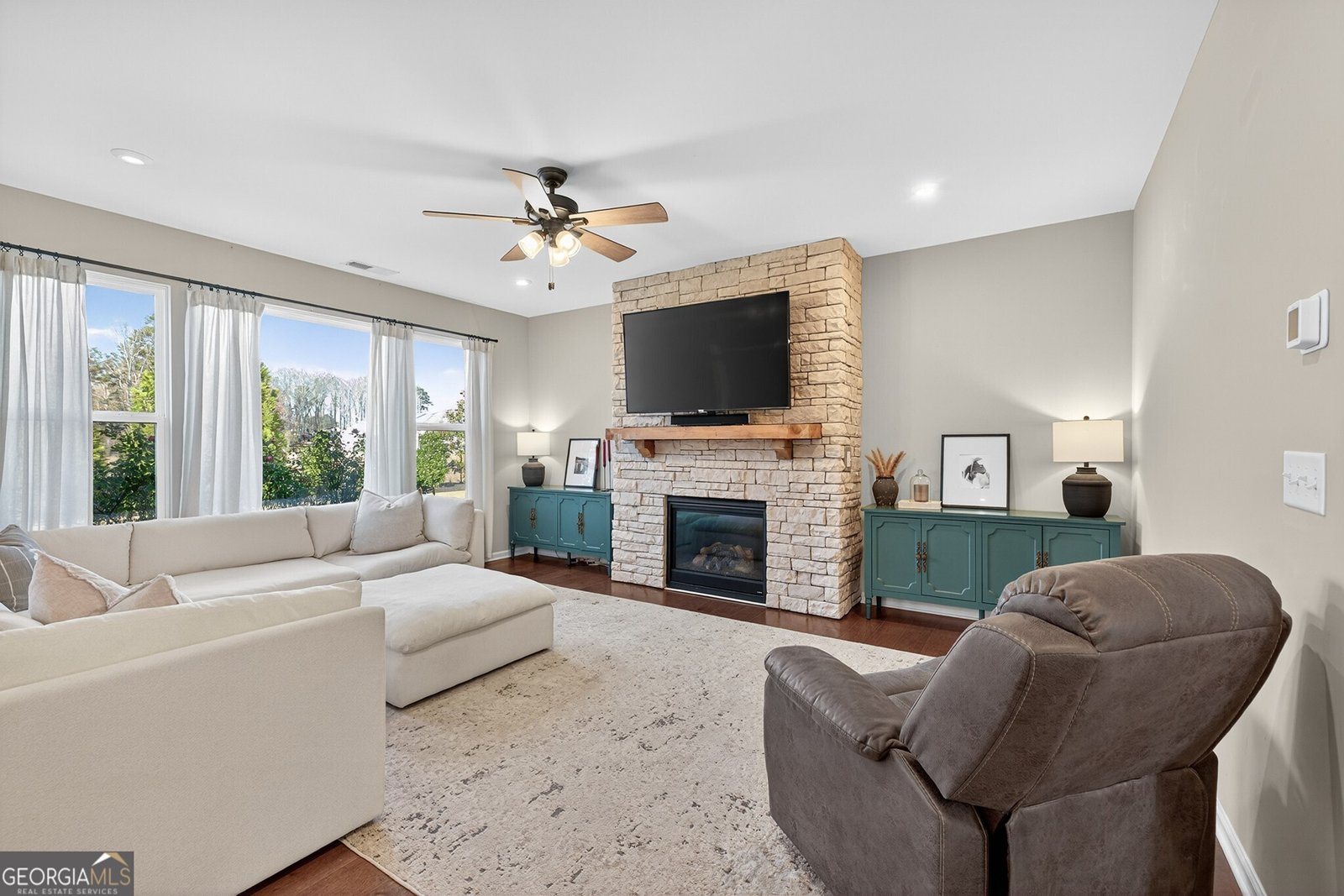 176 Michigan Circle Hoschton - 3