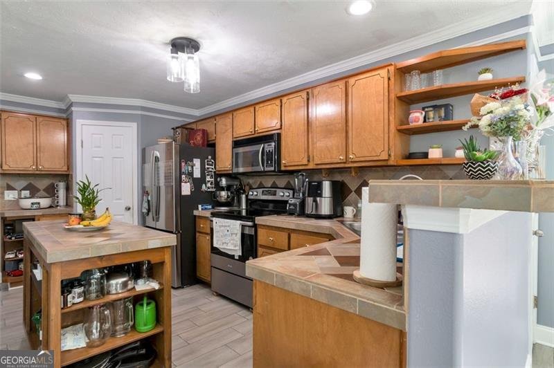 6707 SPRING HEAD Drive Flowery Branch - 7