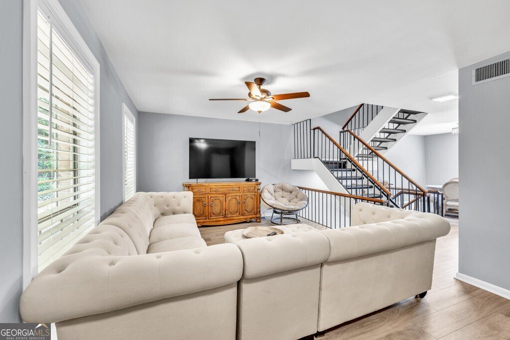 7307 Cardigan Circle Sandy Springs - 3