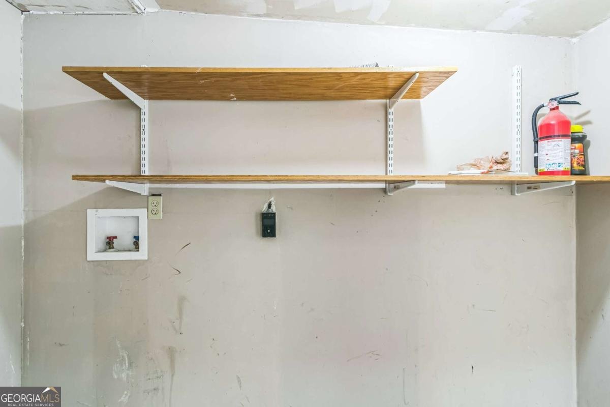 927 Slash Pine Road Forest Park - 3