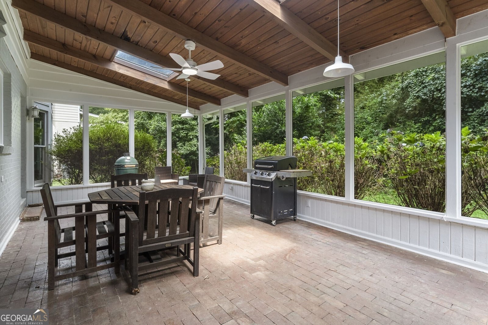 6915 Hunters Knoll Sandy Springs - 22